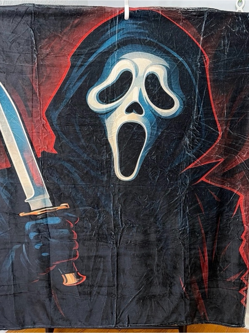 Scream Mask Graphic Throw Blanket - Black and Red